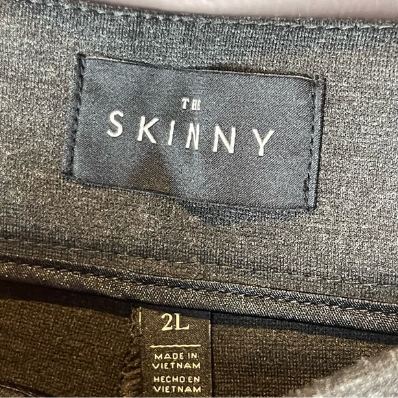 NWT WHBM The Skinny Heather Coal Gray 2L 2 Long - Picture 6 of 10
